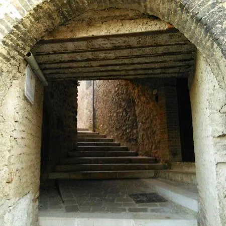 Il Borgo Casa Vacanze Miranda Feriehus Terni