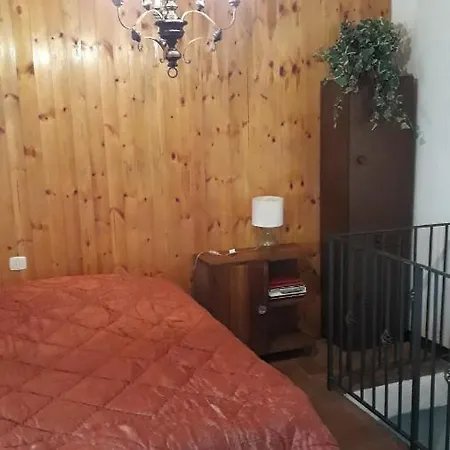 Il Borgo Casa Vacanze Miranda * تيرني