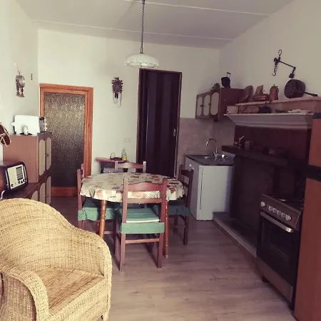 بيت للعطل Il Borgo Casa Vacanze Miranda *