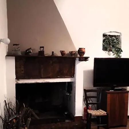 Il Borgo Casa Vacanze Miranda Feriehus *